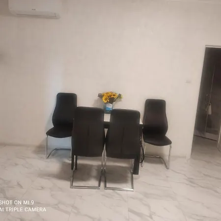 Domovik кирила і мефодія 11 1 Apartamento Mukachevo